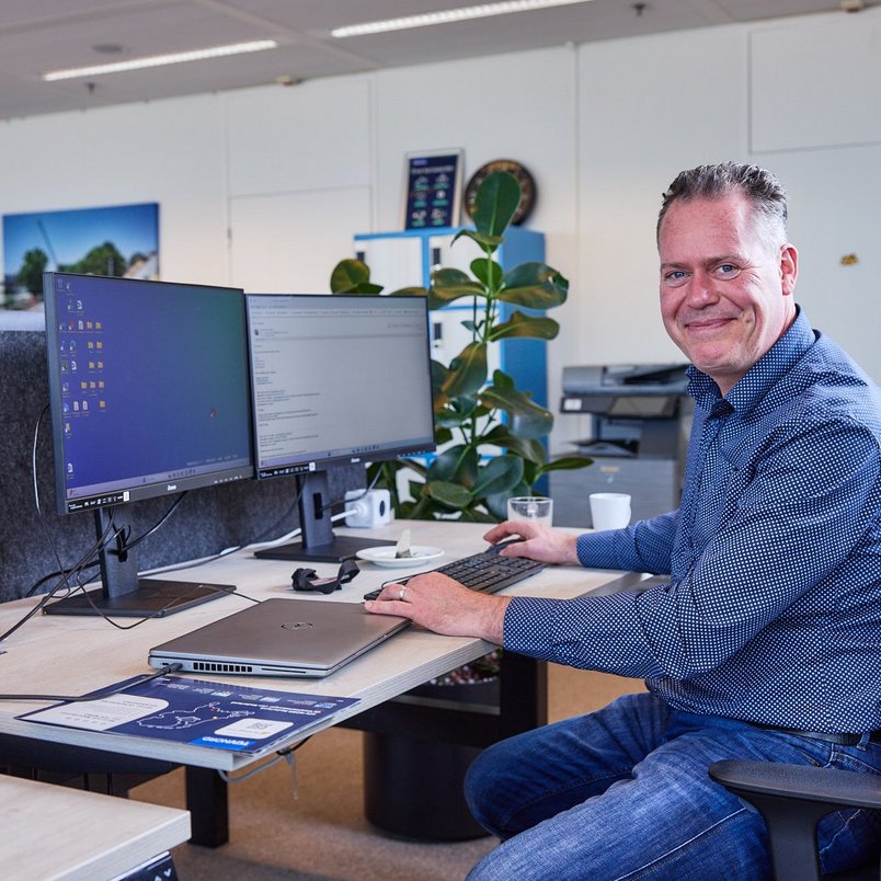 Contact opnemen met TÜV NORD Medewerker van TÜV NORD staat klaar om contactvragen te beantwoorden.