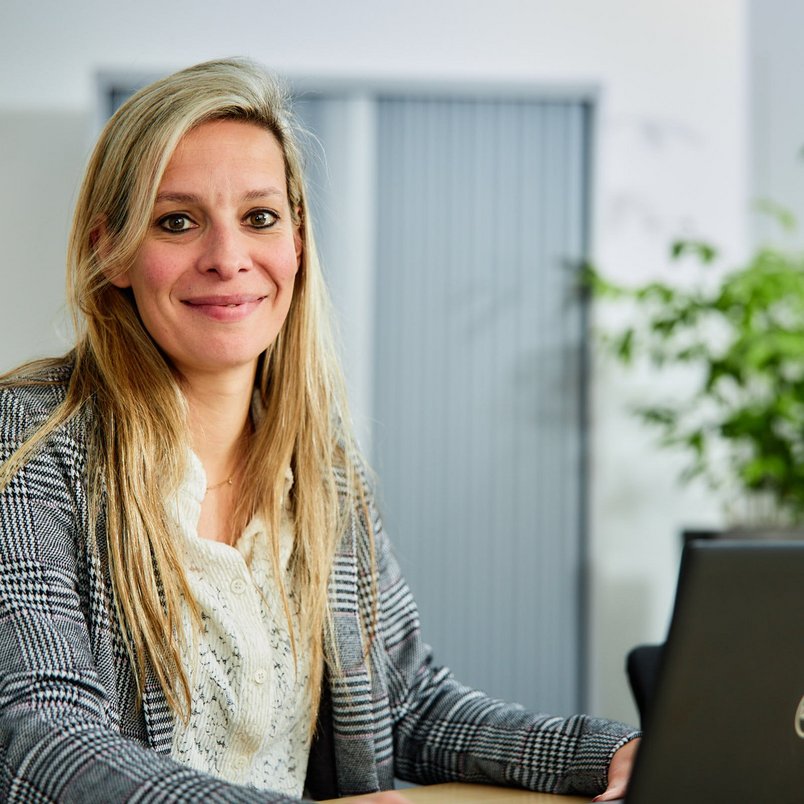 Contact opnemen met TÜV NORD Medewerker van TÜV NORD zit klaar om contactvragen te beantwoorden.