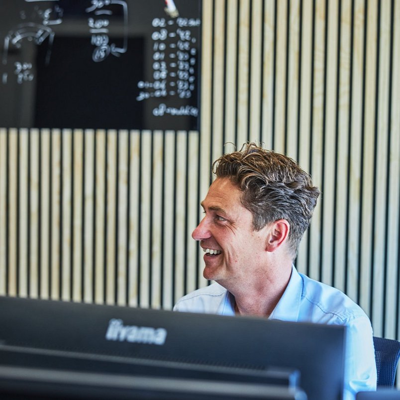 Contact opnemen met TÜV NORD Medewerker van TÜV NORD zit klaar om contactvragen te beantwoorden.